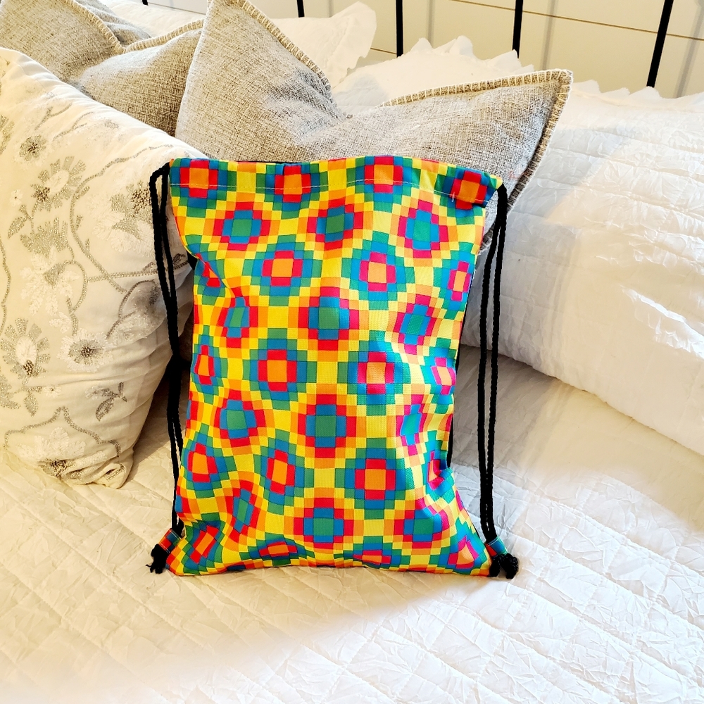NWOT beautifully patterned drawstring cinch sack